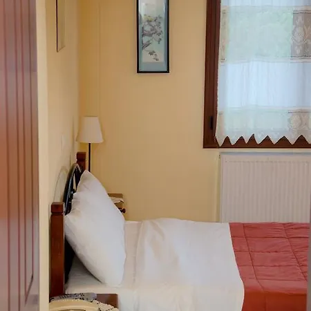 Nefeli Apartment Levídhion