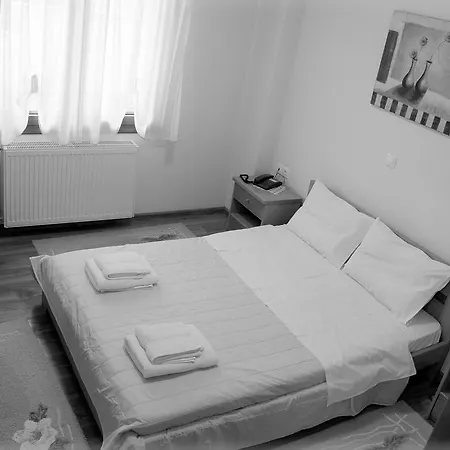 Nefeli Apartmán *