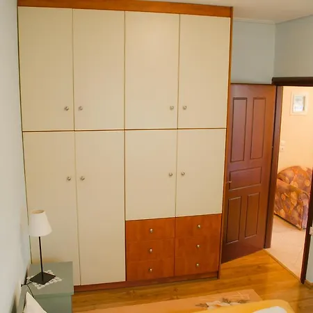 Apartment Nefeli *