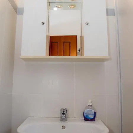 Nefeli Apartment *
